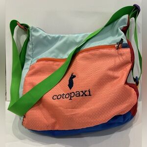 Taal Convertible Tote - Del Dia